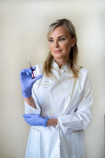 MEDIWA Dermatolog Poznań, medycyna estetyczna dr Iwona Stajkowska